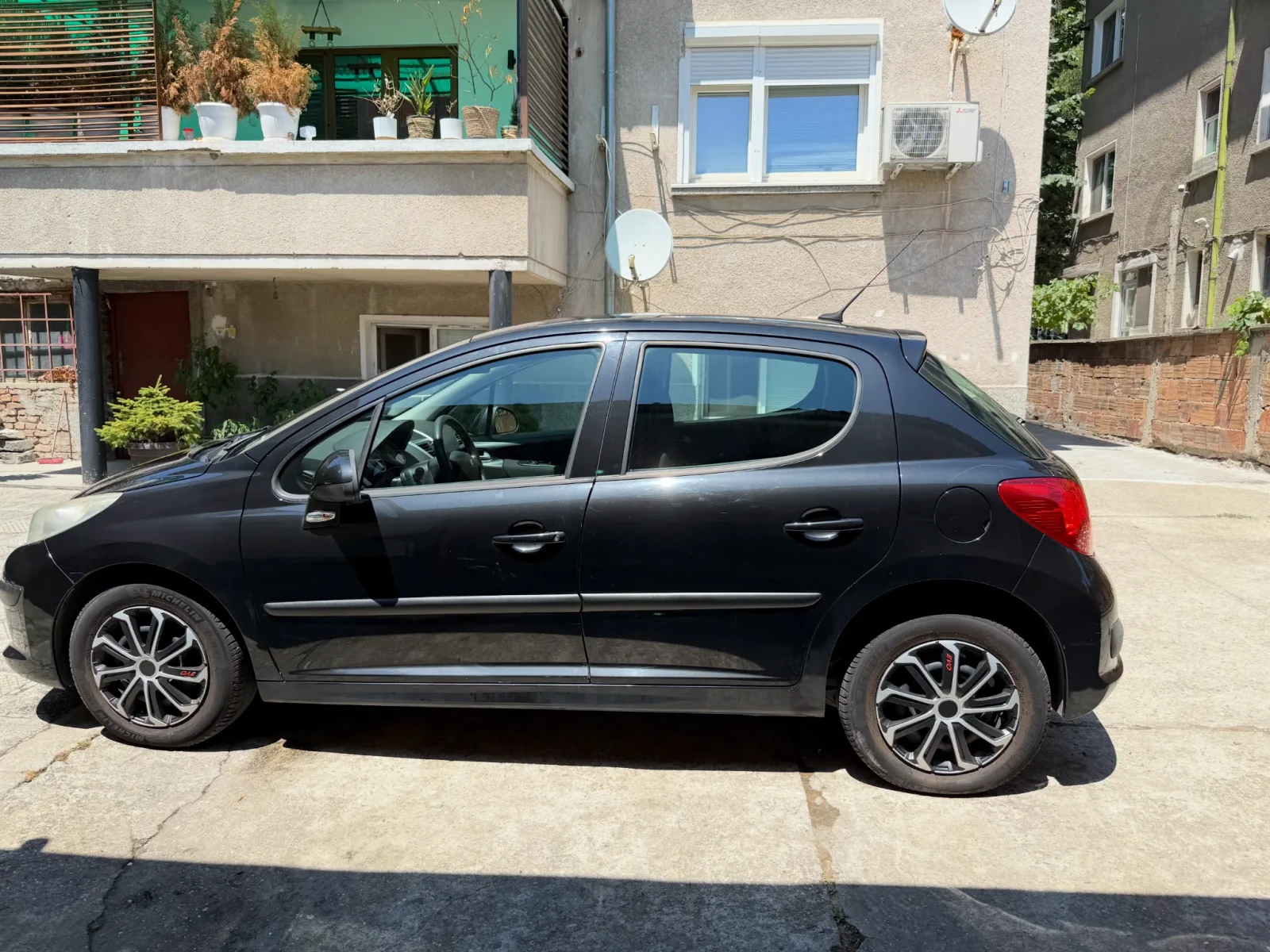 Peugeot 207 1.4 i 16v - изображение 4
