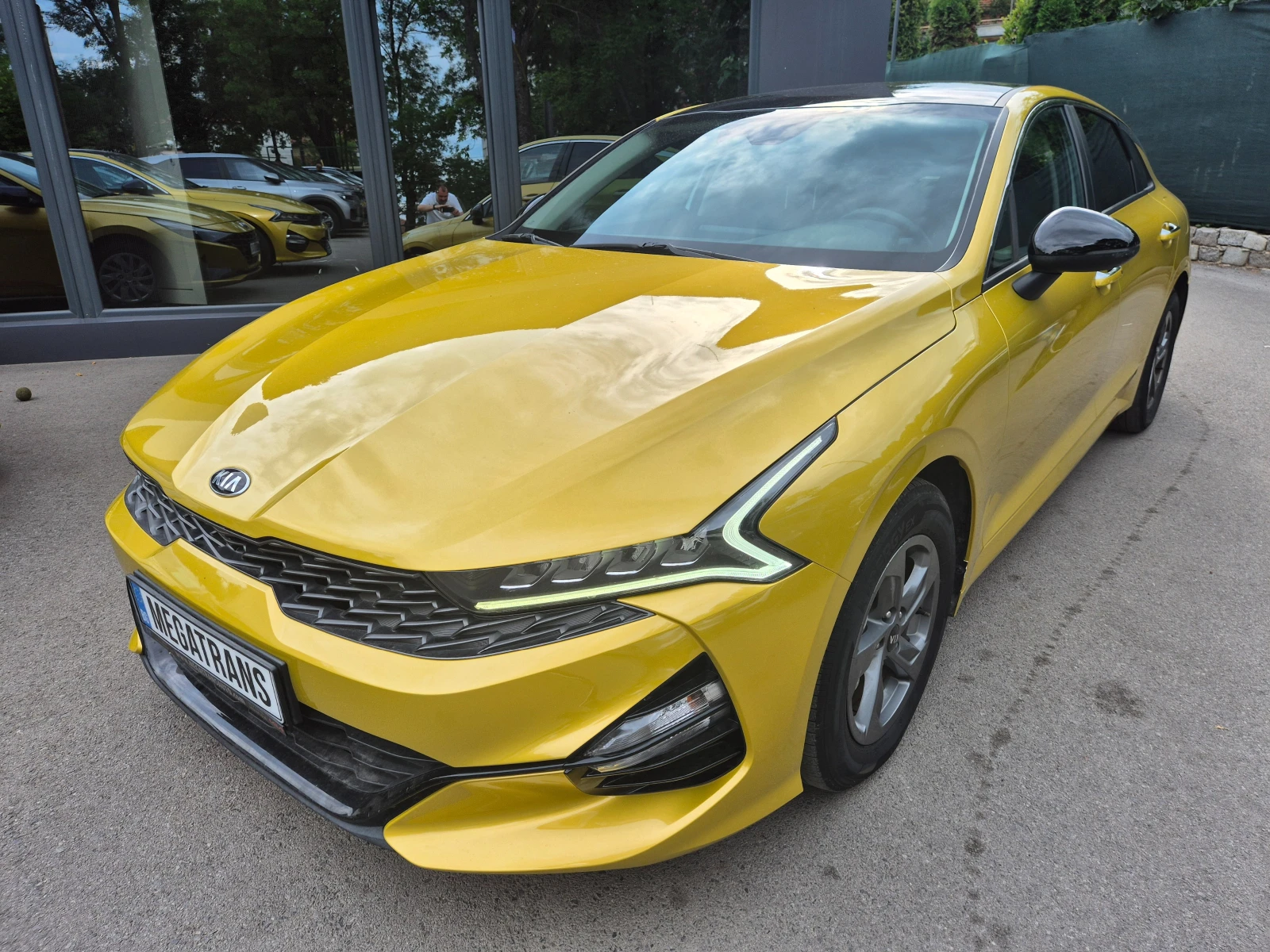 Kia K5 2.0 cm3 LPG ЛИЗИНГ - изображение 2
