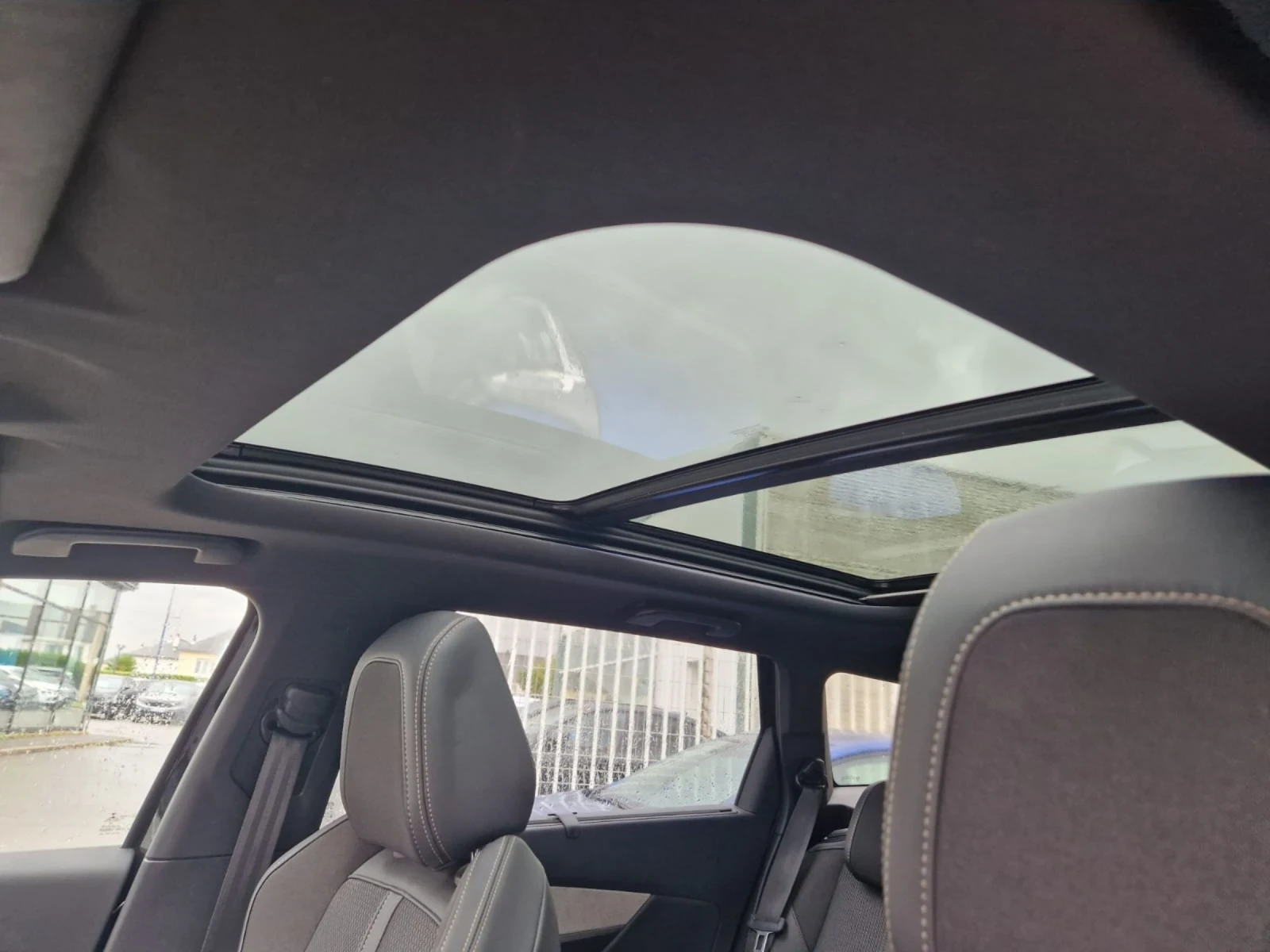 Peugeot 5008 1.5GT  BlueHDi 131 S&S EAT8 - изображение 3