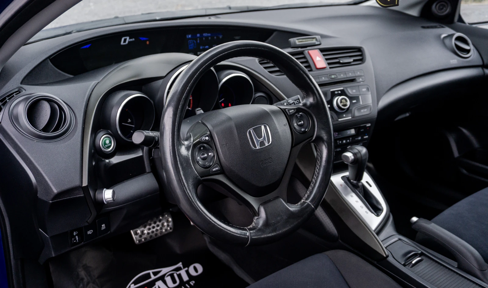 Honda Civic 1.8 i-VTEC Автоматик | С ГАРАНЦИЯ!!! - изображение 7