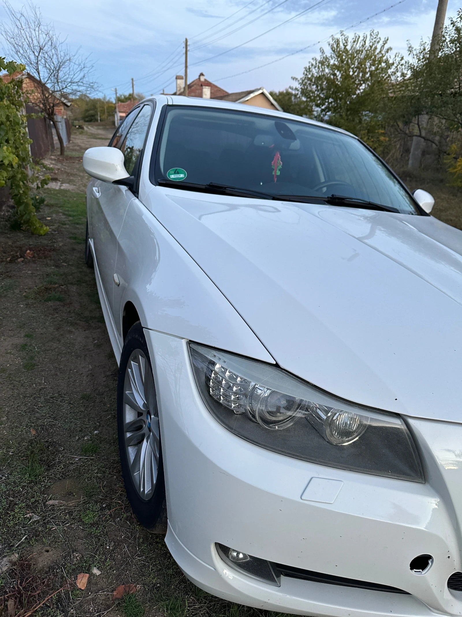 BMW 320  - изображение 4