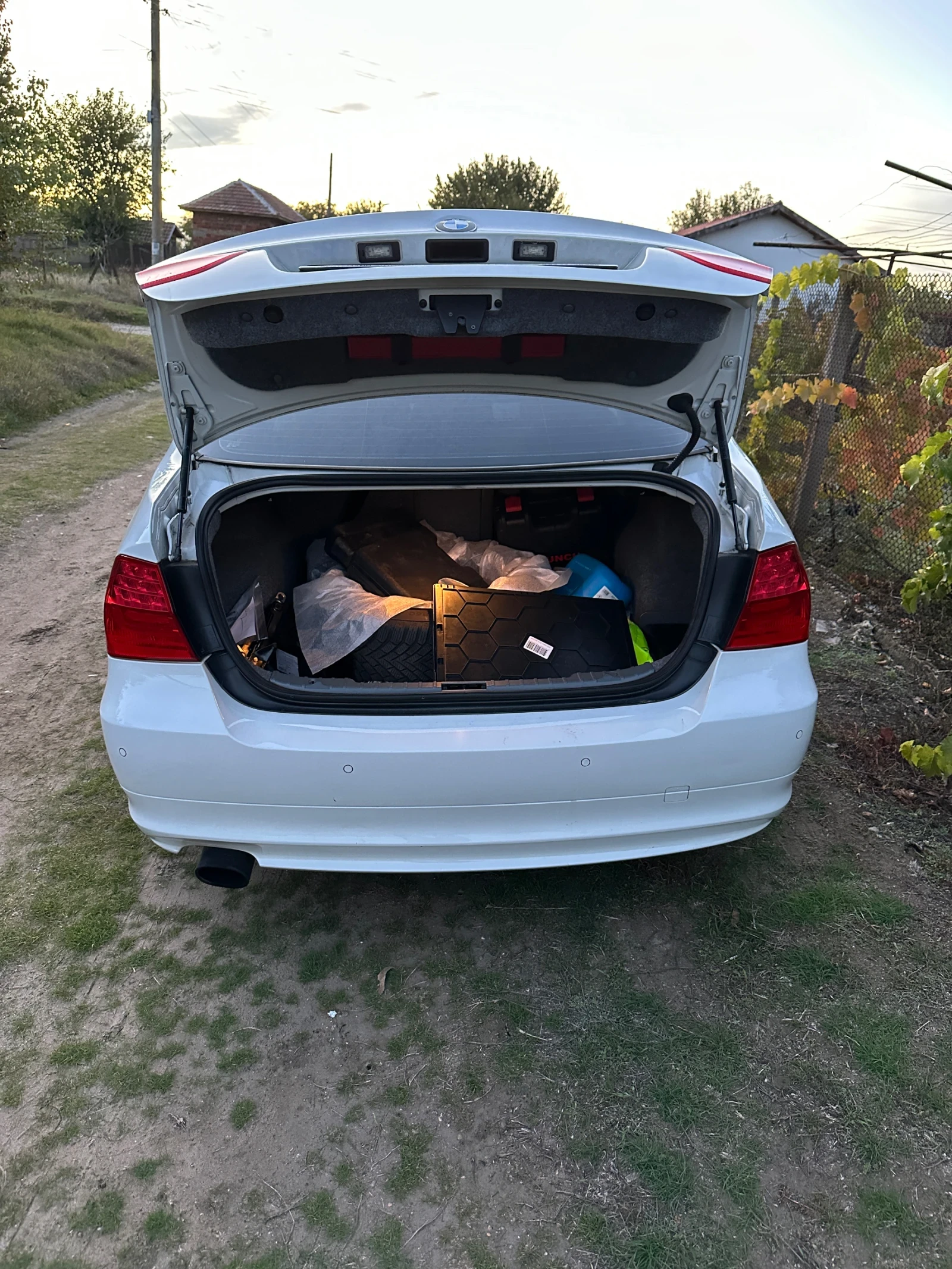 BMW 320  - изображение 7