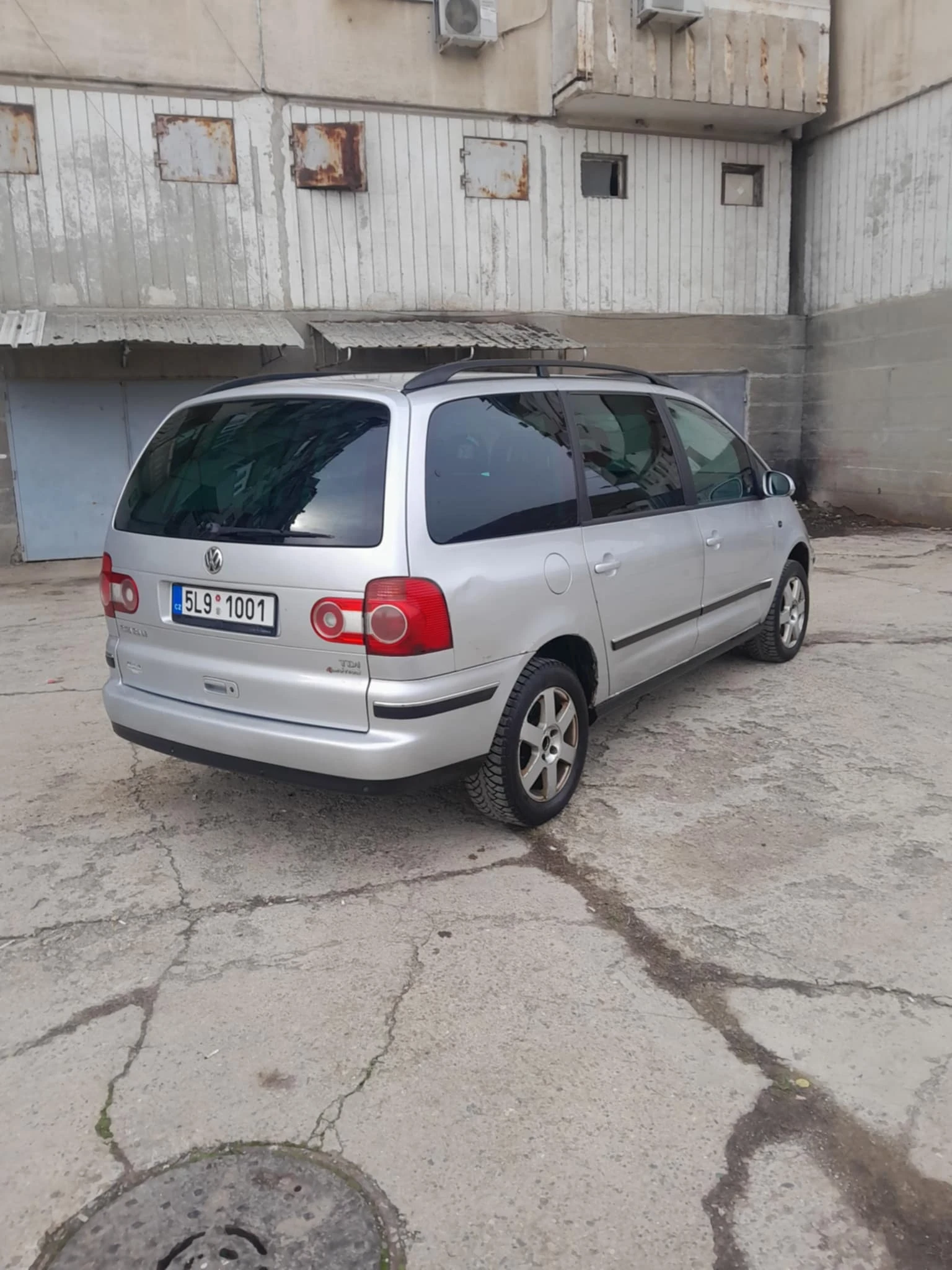 VW Sharan | Mobile.bg   3