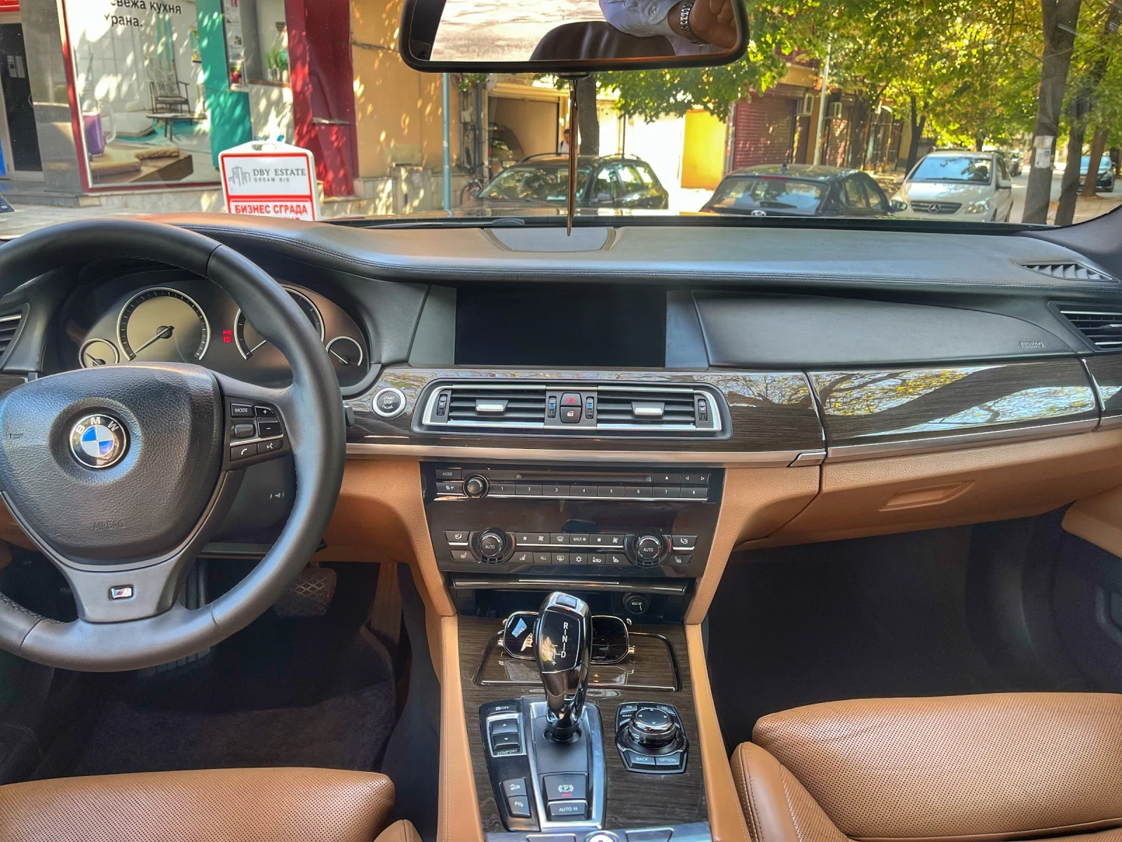 BMW 740 XDrive    15.12.2025.  | Mobile.bg   7