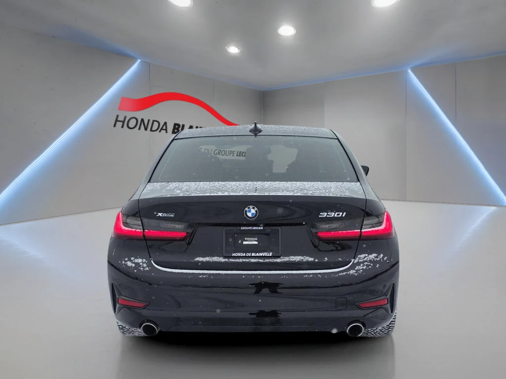 BMW 330 * 330i xDrive berline * CARFAX * ЦЕНА ДО БГ - изображение 5