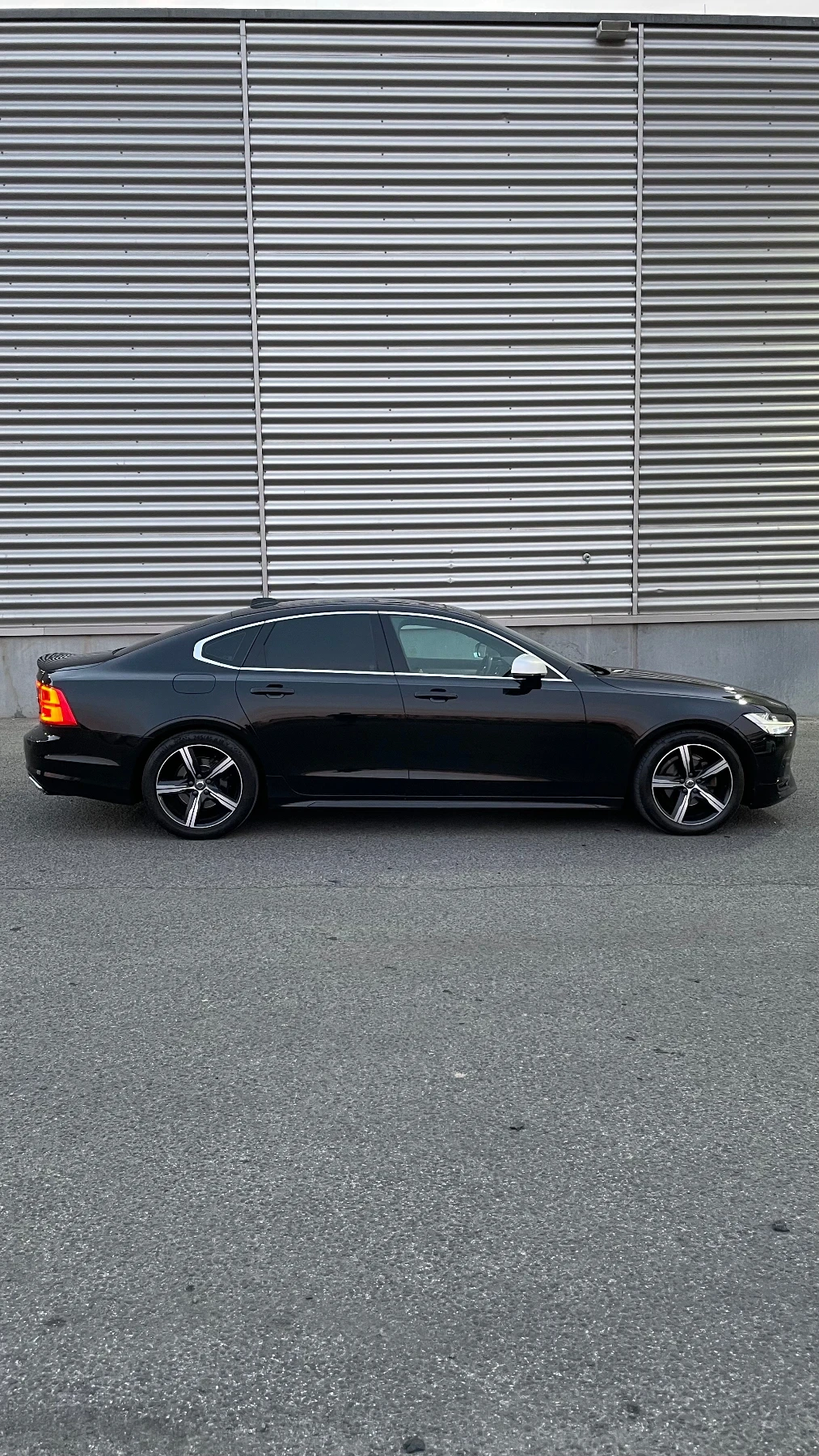 Volvo S90 R Design - изображение 4