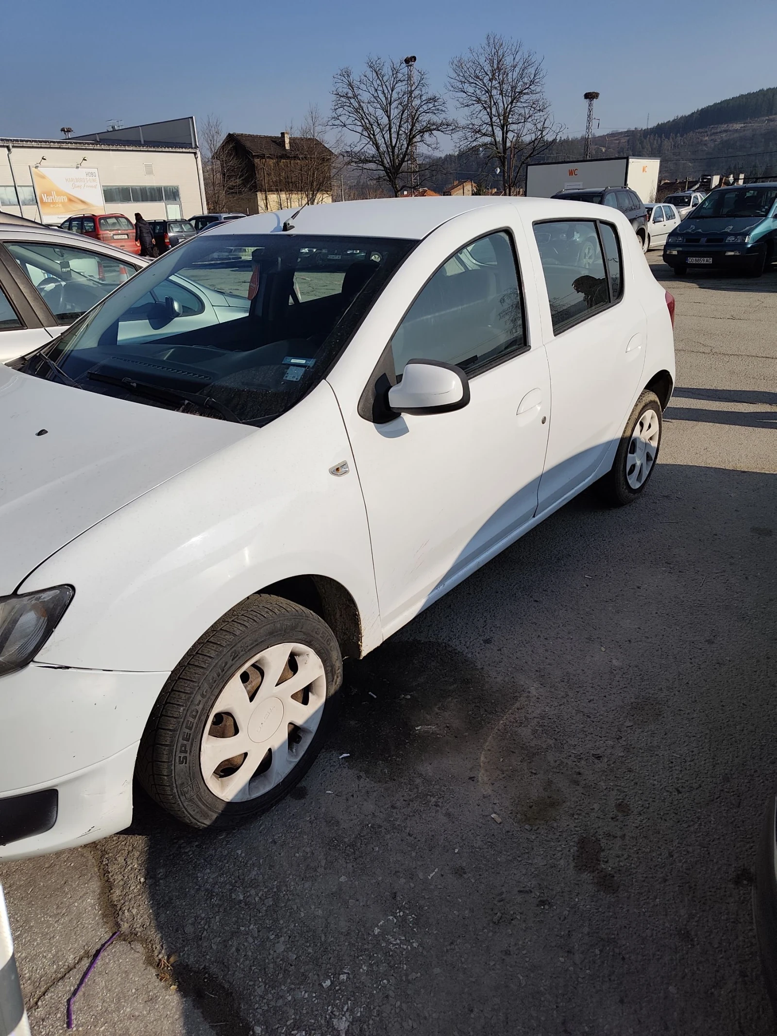 Dacia Sandero, снимка 2 - Автомобили и джипове - 53753046