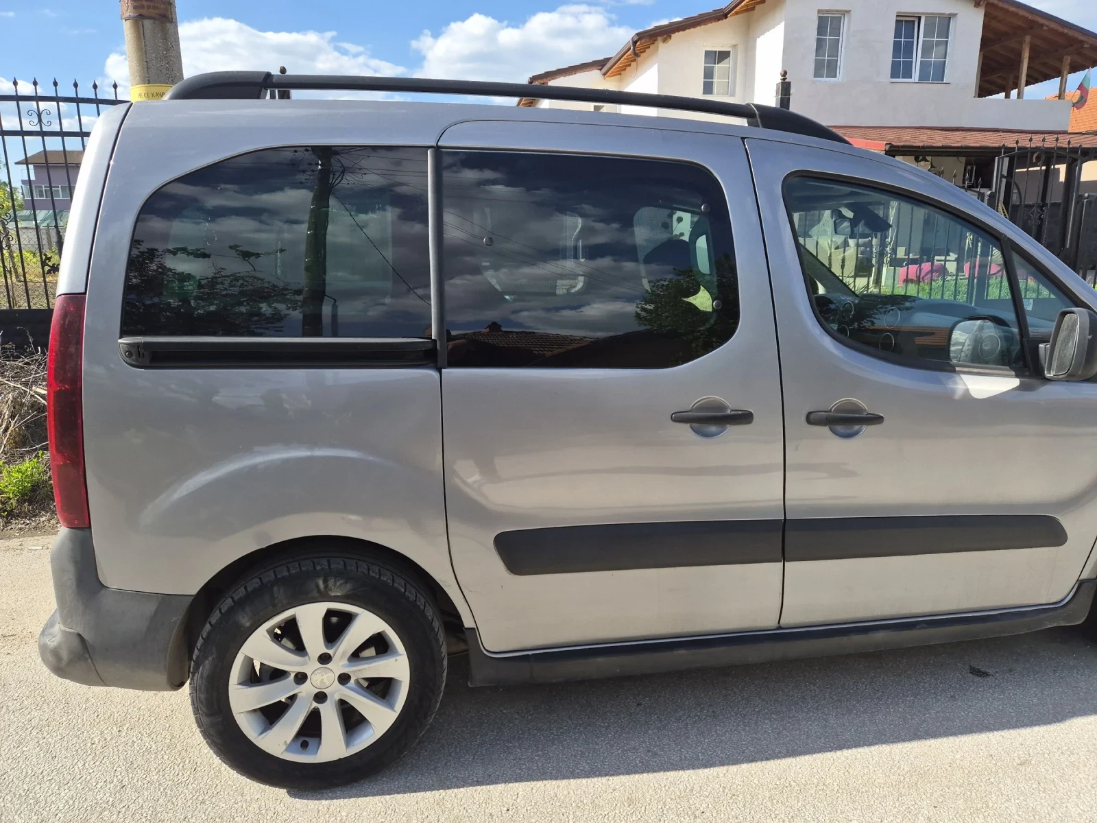 Peugeot Partner, снимка 5 - Автомобили и джипове - 54307679