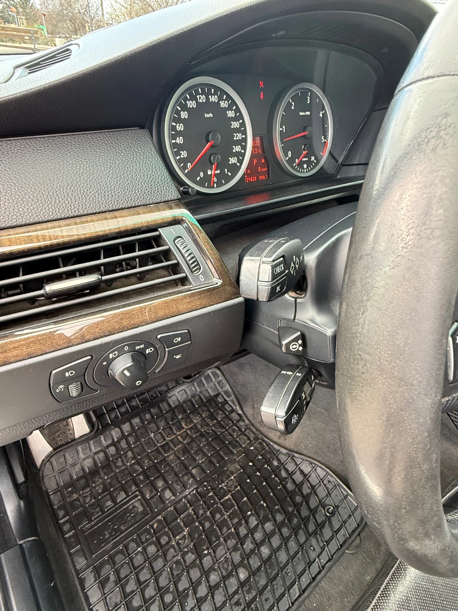 BMW 535 272к.с., снимка 9 - Автомобили и джипове - 54347120