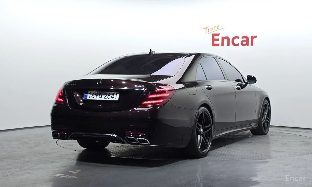 Mercedes-Benz S 63 AMG 4MATIC+ BURMESTER* ОБДУХ* LANE ASS* ПАНО* HUD* 36, снимка 2 - Автомобили и джипове - 54667460