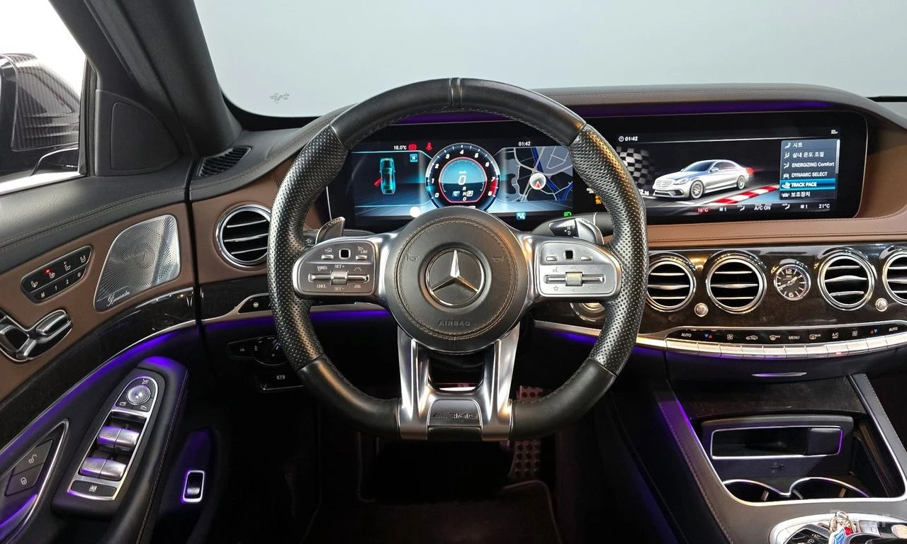 Mercedes-Benz S 63 AMG 4MATIC+ BURMESTER* ОБДУХ* LANE ASS* ПАНО* HUD* 36, снимка 11 - Автомобили и джипове - 54667460