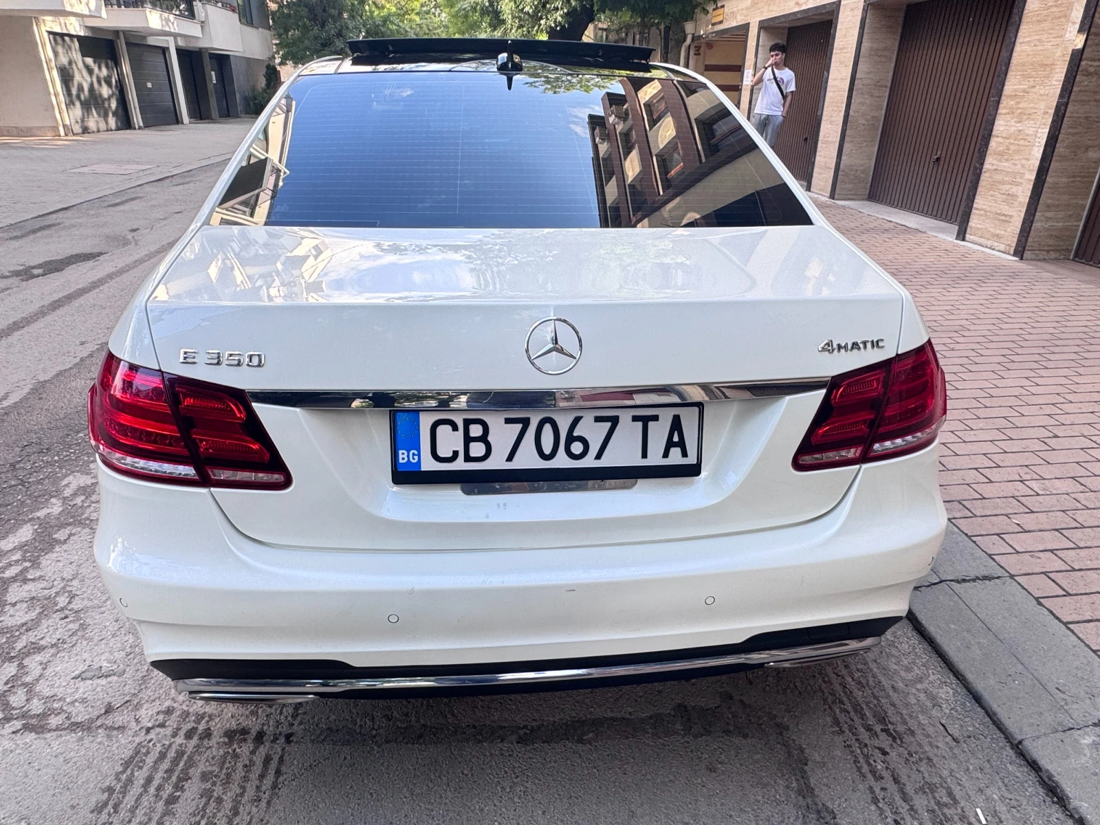 Mercedes-Benz E 350, снимка 4 - Автомобили и джипове - 54767649