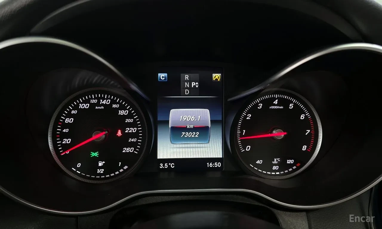 Mercedes-Benz C 220 Avantgarde| LED| LEATHER| NAVI| KAMERA| KEYLESS, снимка 8 - Автомобили и джипове - 55132451