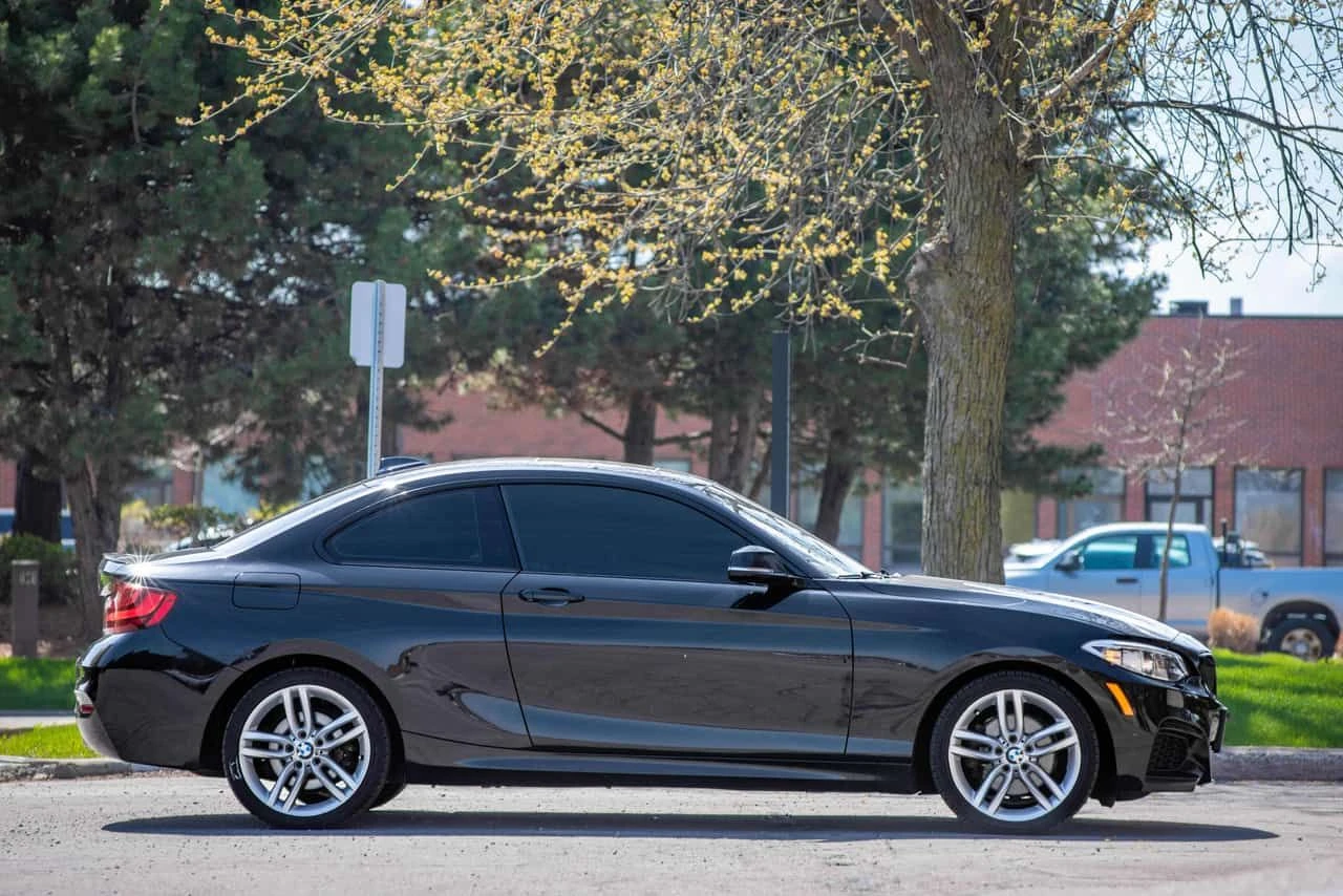 BMW 228 * 228i xDrive * АВТОКРЕДИТ БЕЗ ПЪРВОНАЧАЛНА ВНОСКА, снимка 3 - Автомобили и джипове - 55659492