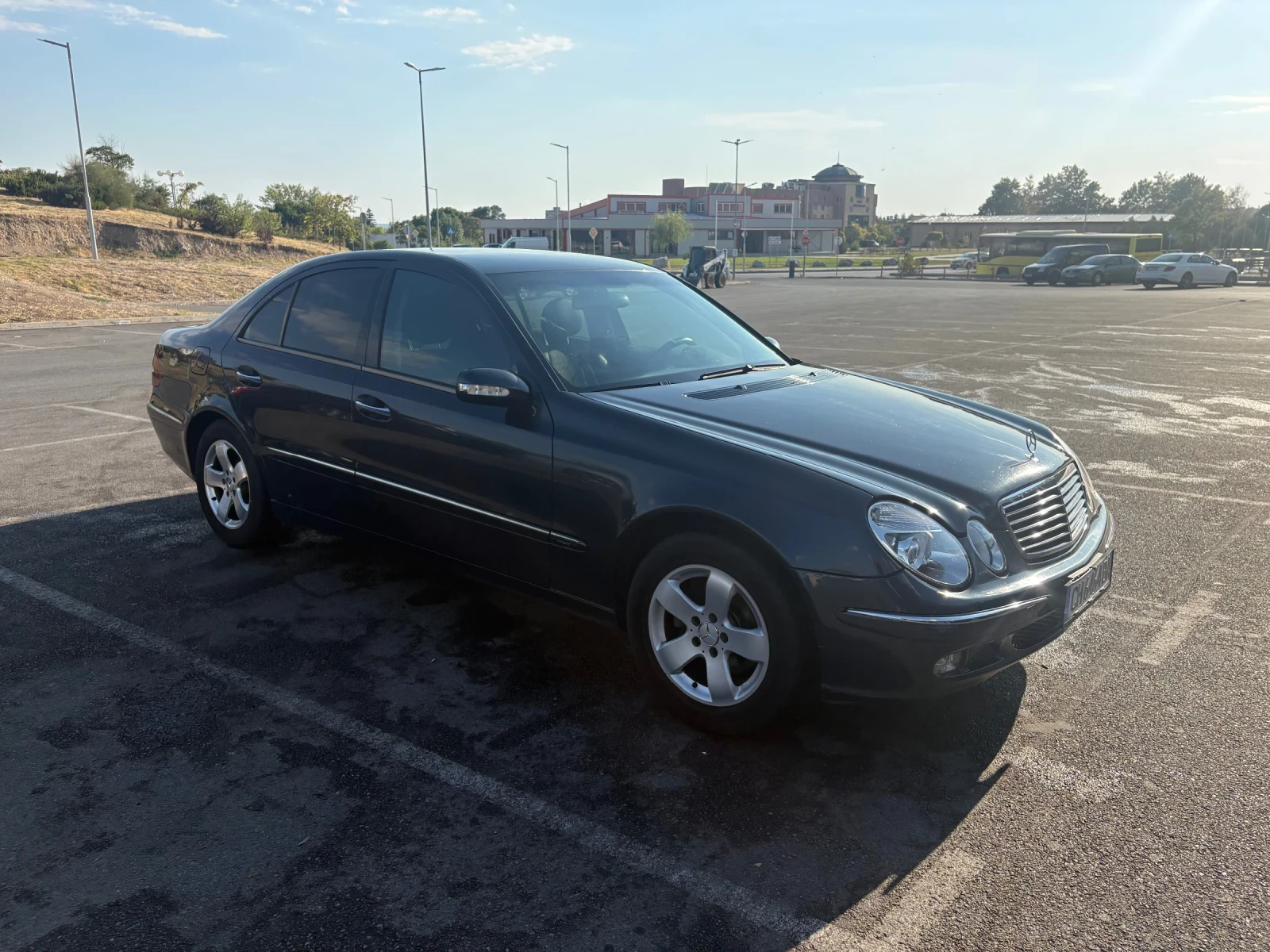 Mercedes-Benz E 220 W211, снимка 15 - Автомобили и джипове - 56143375