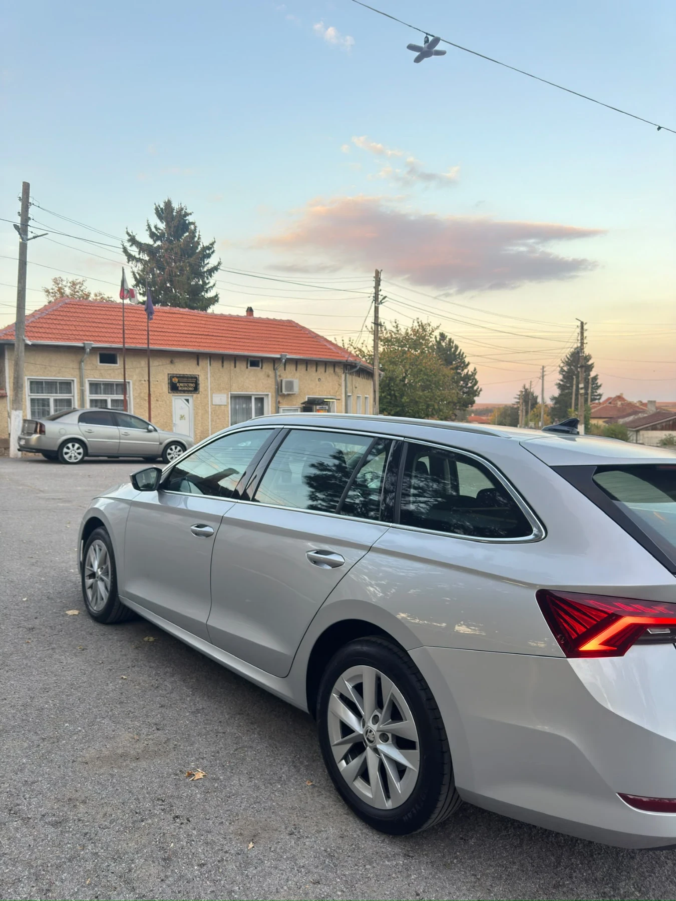 Skoda Octavia 2.0TDI 150KC, снимка 3 - Автомобили и джипове - 56723793