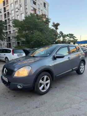 Nissan Qashqai 2.0 Бензин-Газ/4x4/Автомат/Панорама/Keyless!, снимка 2