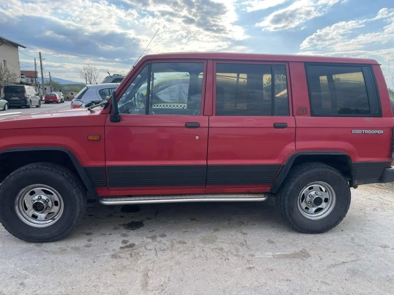 Isuzu Trooper, снимка 2 - Автомобили и джипове - 42541609