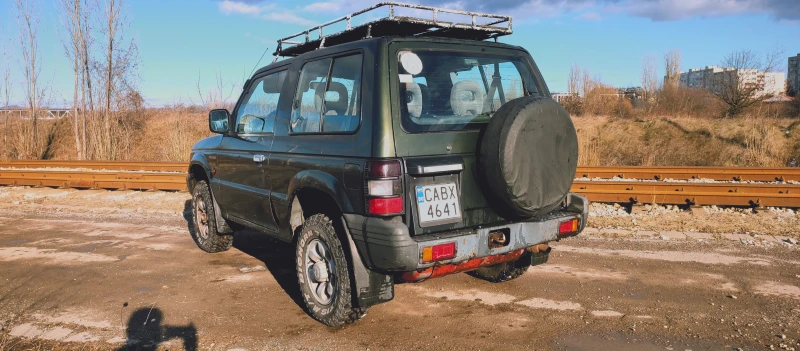 Mitsubishi Pajero, снимка 4 - Автомобили и джипове - 48557768