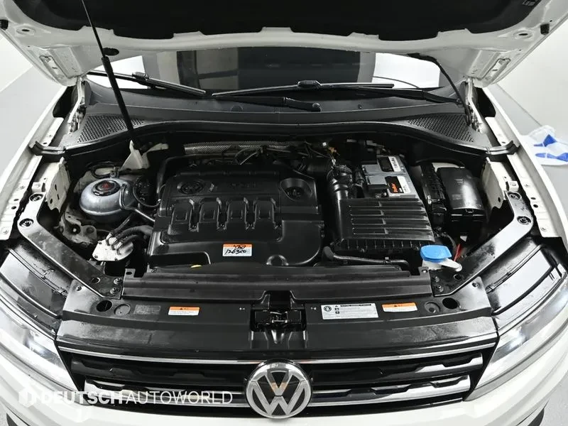 VW Tiguan 2.0 TDI PREMIUM, снимка 6 - Автомобили и джипове - 55295755