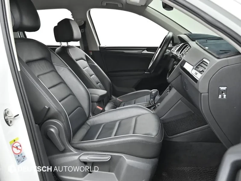 VW Tiguan 2.0 TDI PREMIUM, снимка 10 - Автомобили и джипове - 55295755