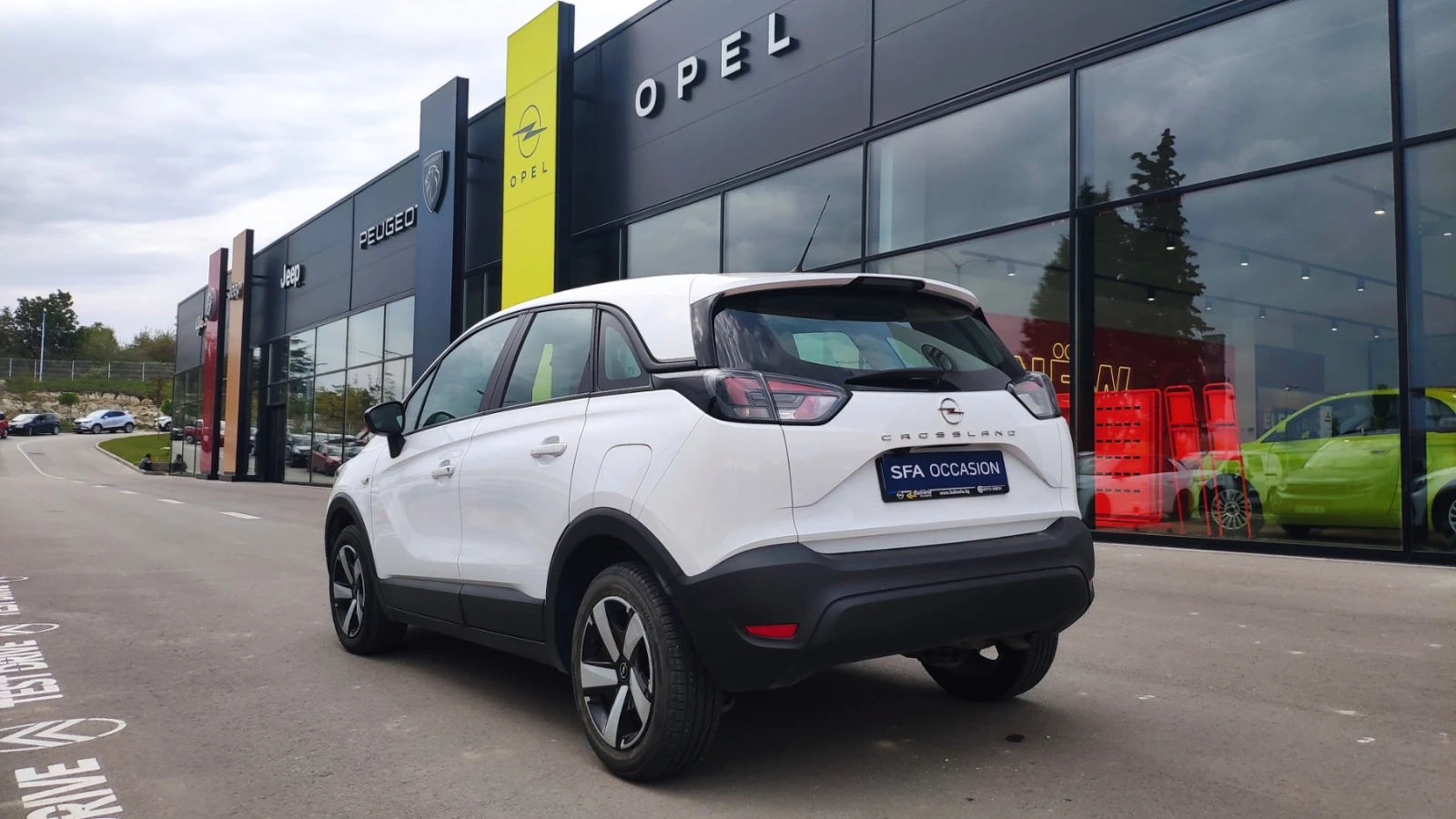 Opel Crossland X 1.2Turbo/110к.с МТ6 - изображение 4