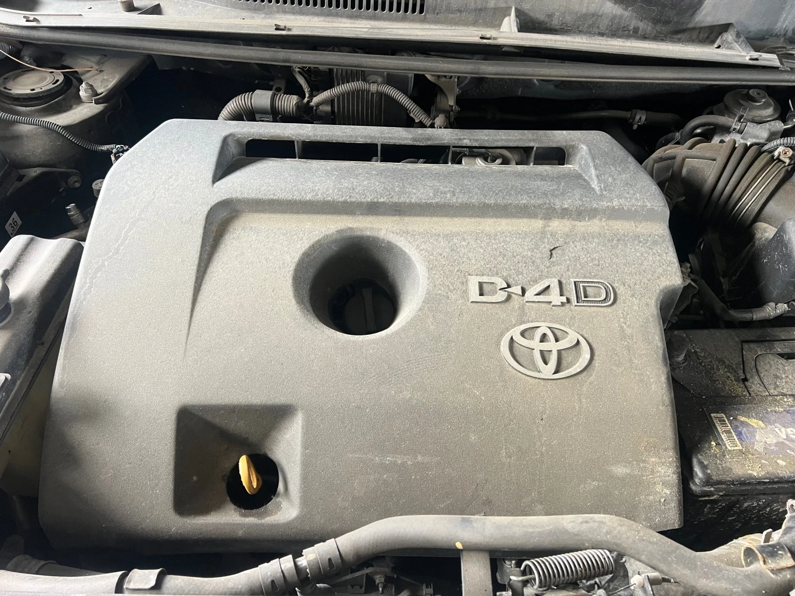 Toyota Rav4 2.2D4D - изображение 8