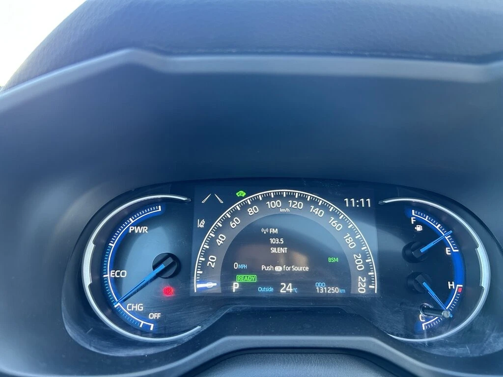 Toyota Rav4 XYBRID XSE * * CARFAX * * АВТО КРЕДИТ * *  - изображение 9