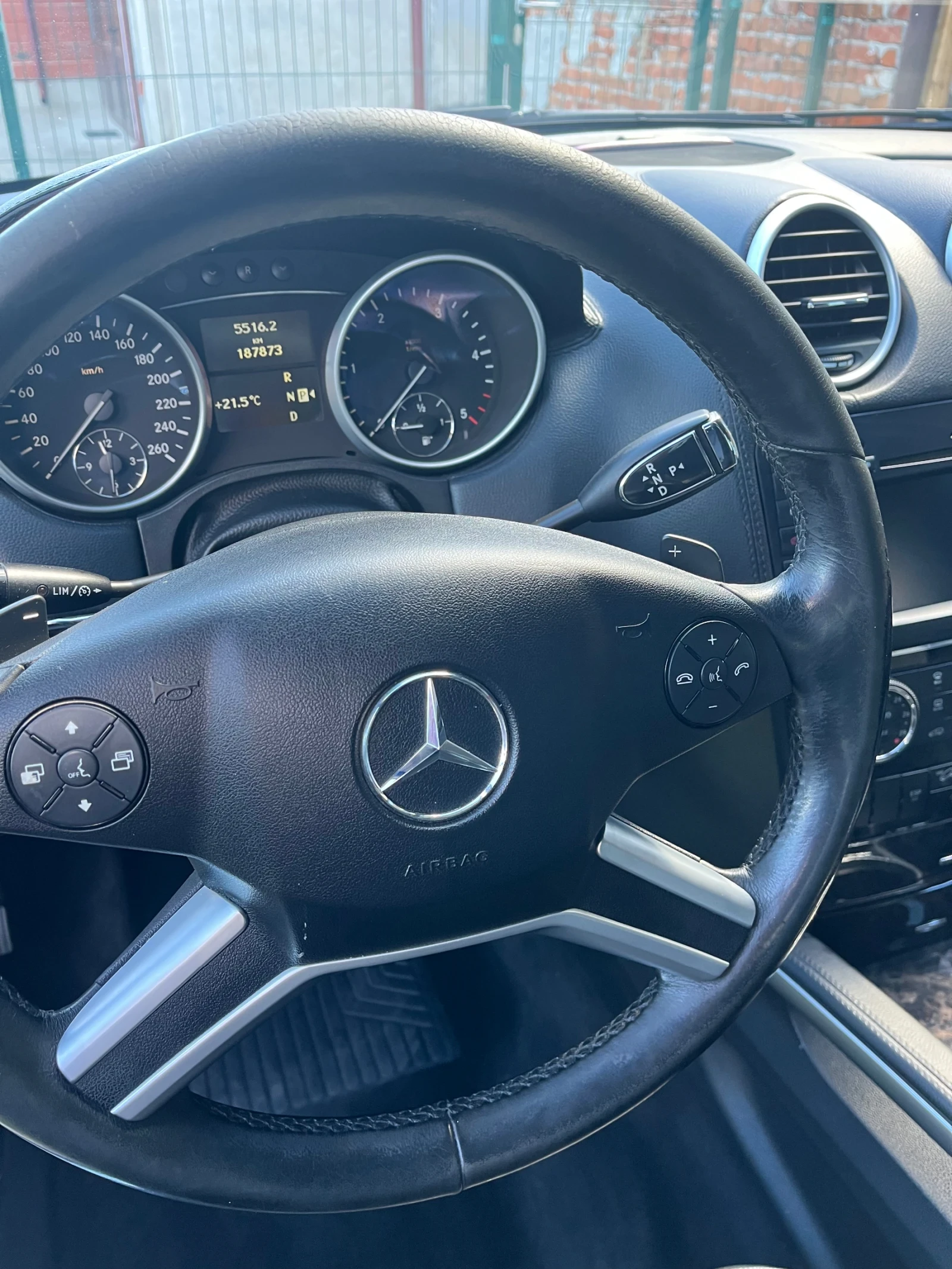 Mercedes-Benz ML 320 Феислифт, снимка 12 - Автомобили и джипове - 53727838