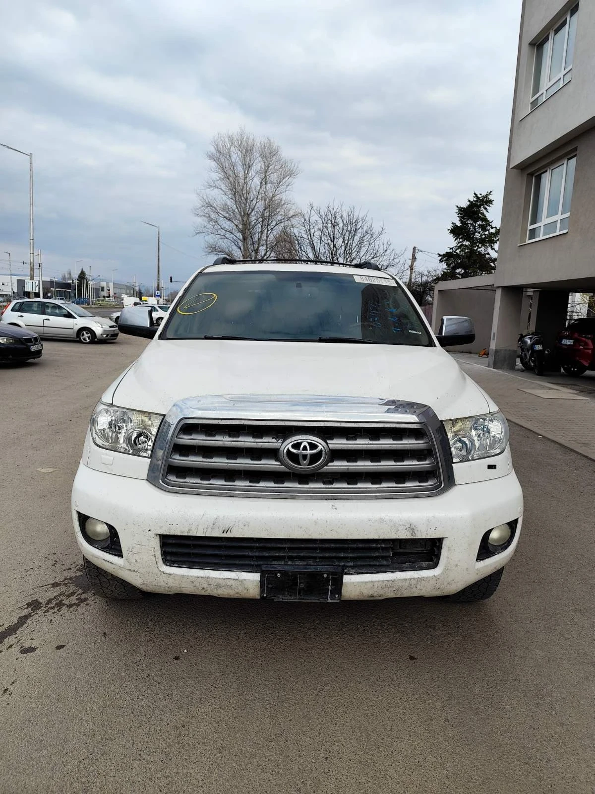 Toyota Sequoia Platinum 5.7, снимка 11 - Автомобили и джипове - 53875632