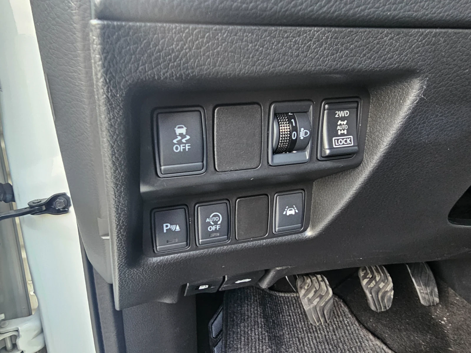 Nissan Qashqai 1.6 dci 4x4 Ful, снимка 12 - Автомобили и джипове - 53963904