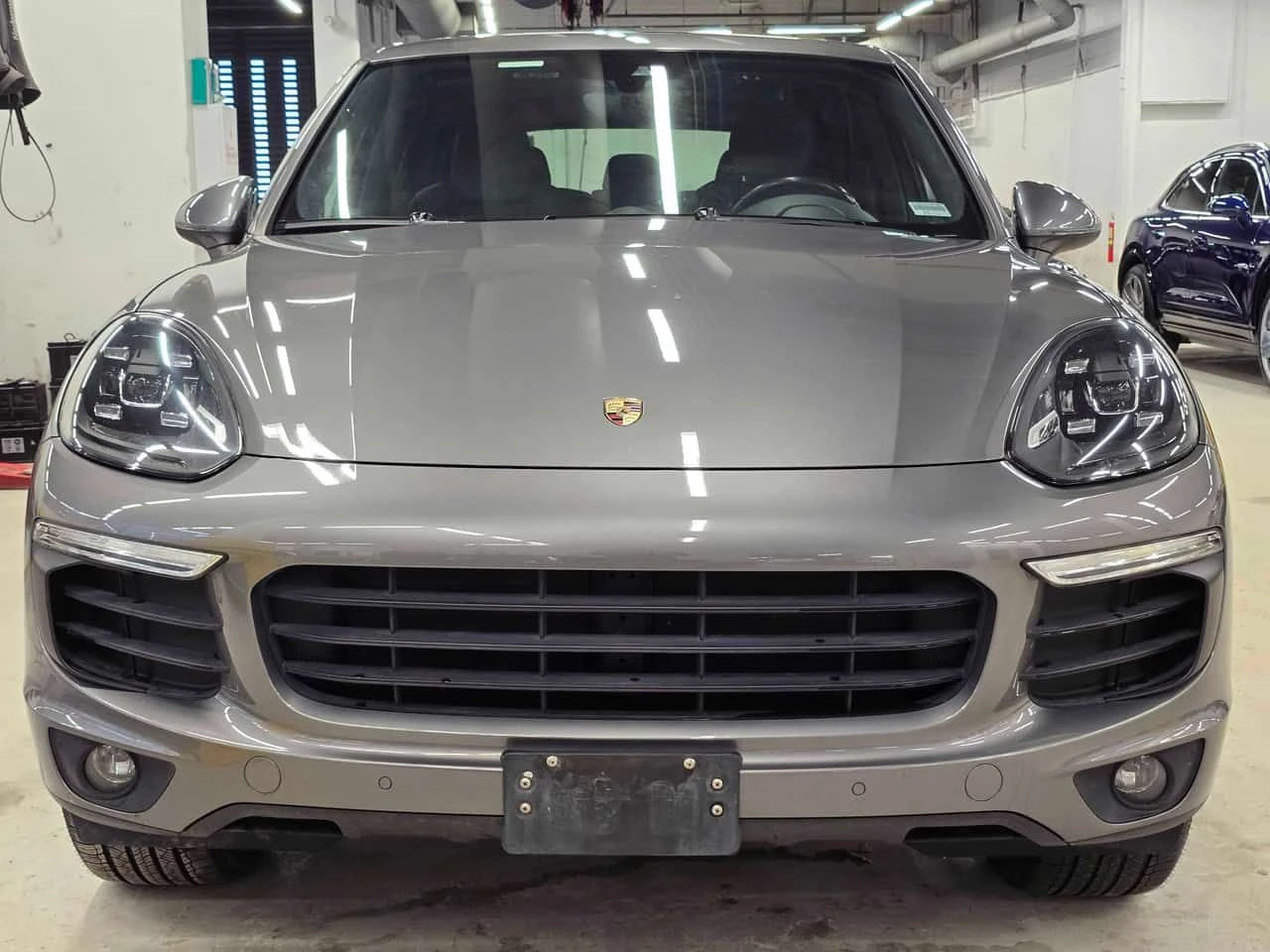 Porsche Cayenne * AWD 4dr * CARFAX * ОБДУХВАНЕ * BOSE * 2 КЛЮЧА, снимка 6 - Автомобили и джипове - 53972843
