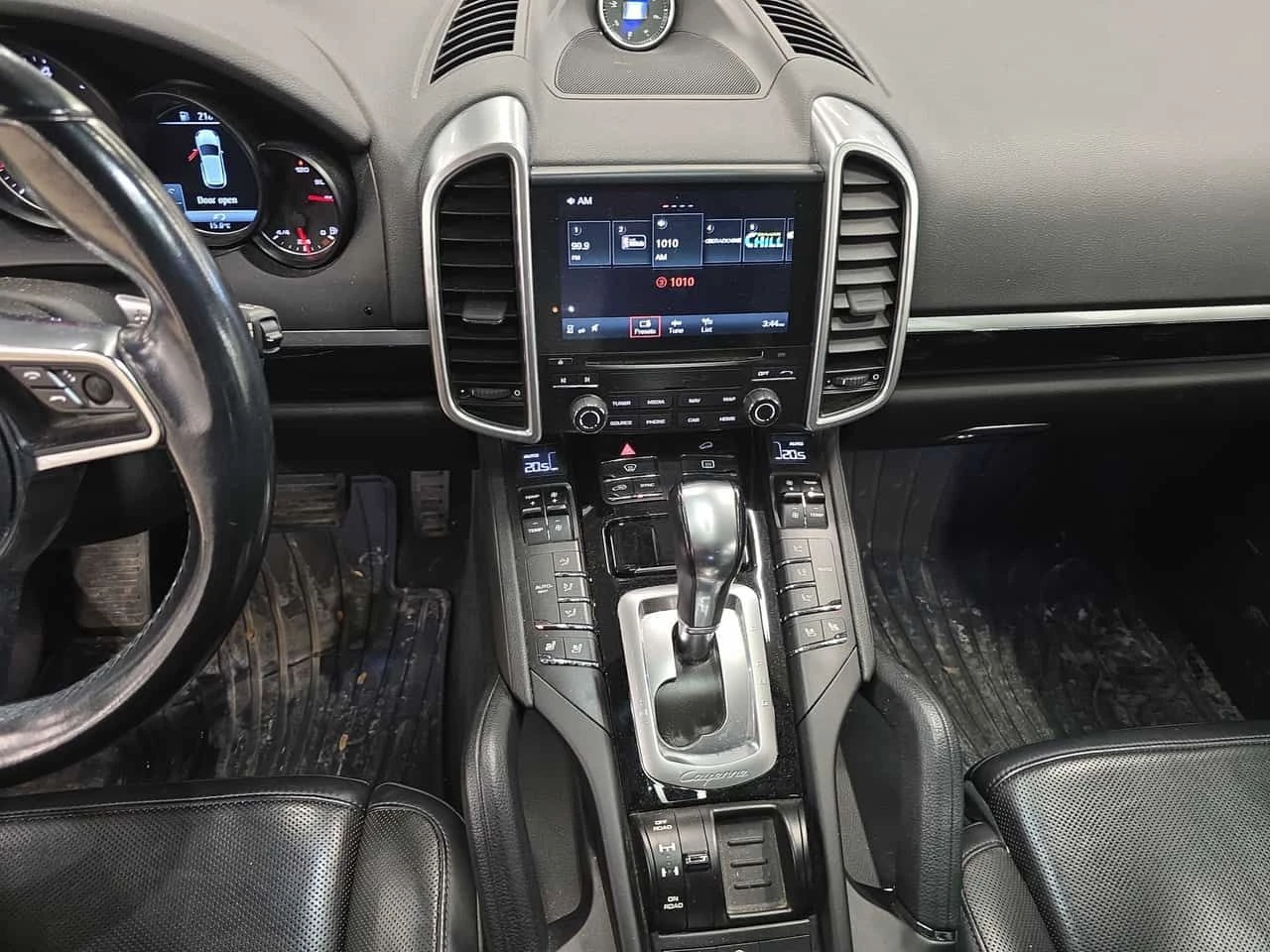 Porsche Cayenne * AWD 4dr * CARFAX * ОБДУХВАНЕ * BOSE * 2 КЛЮЧА, снимка 9 - Автомобили и джипове - 53972843