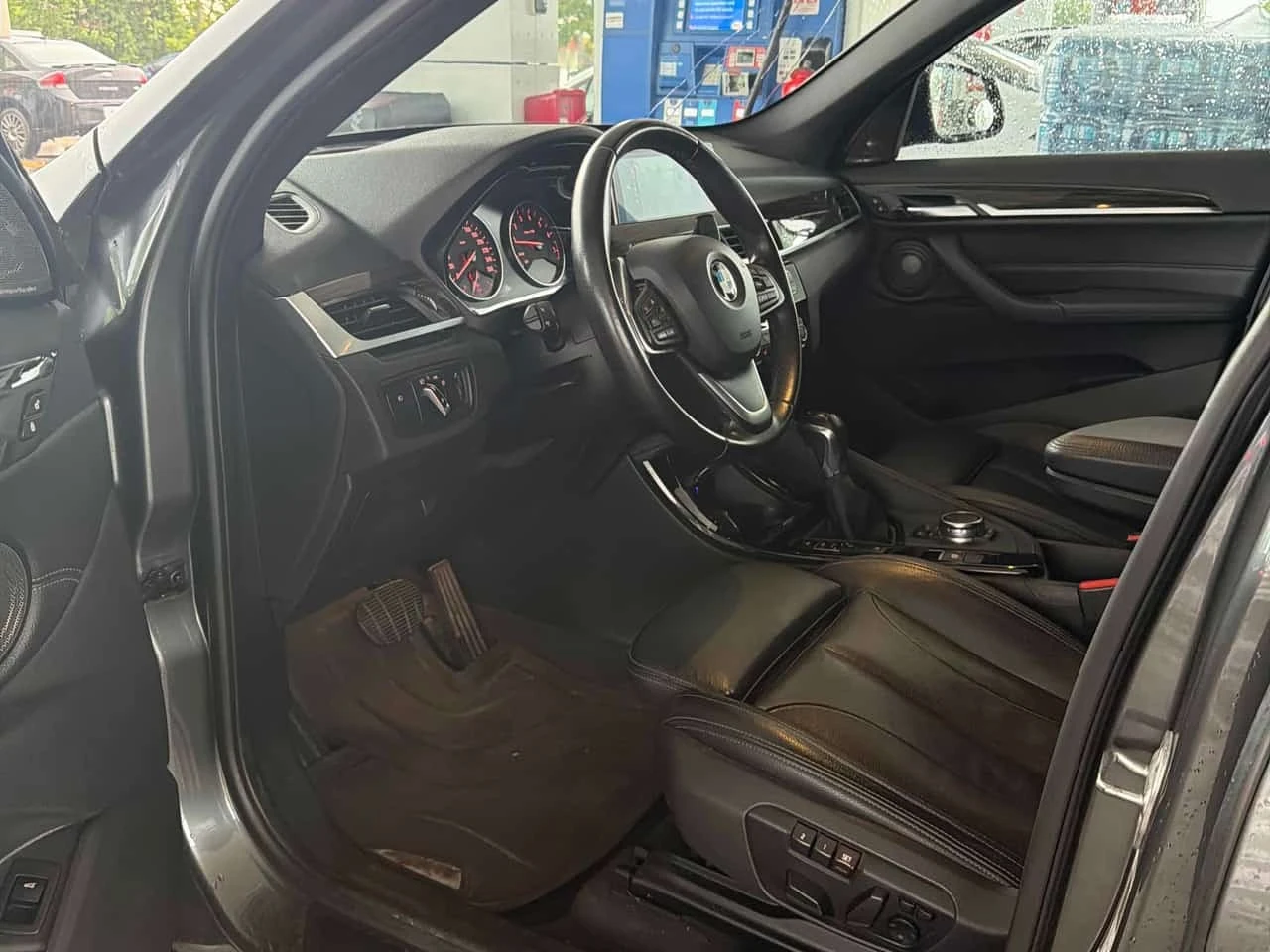 BMW X1 xDrive28i / CARFAX / АВТОКРЕДИТ , снимка 5 - Автомобили и джипове - 55782305