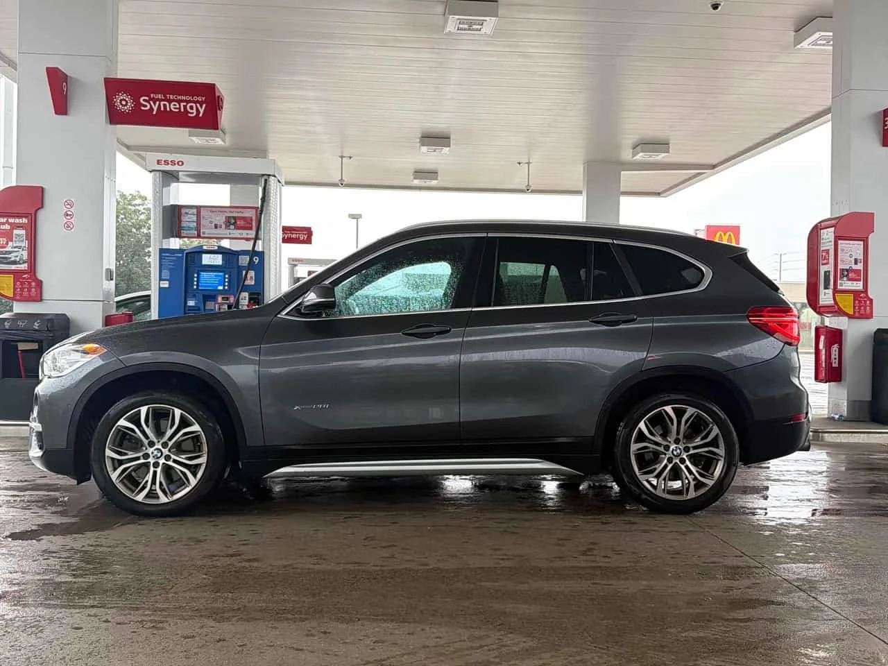 BMW X1 xDrive28i / CARFAX / АВТОКРЕДИТ , снимка 2 - Автомобили и джипове - 55782305