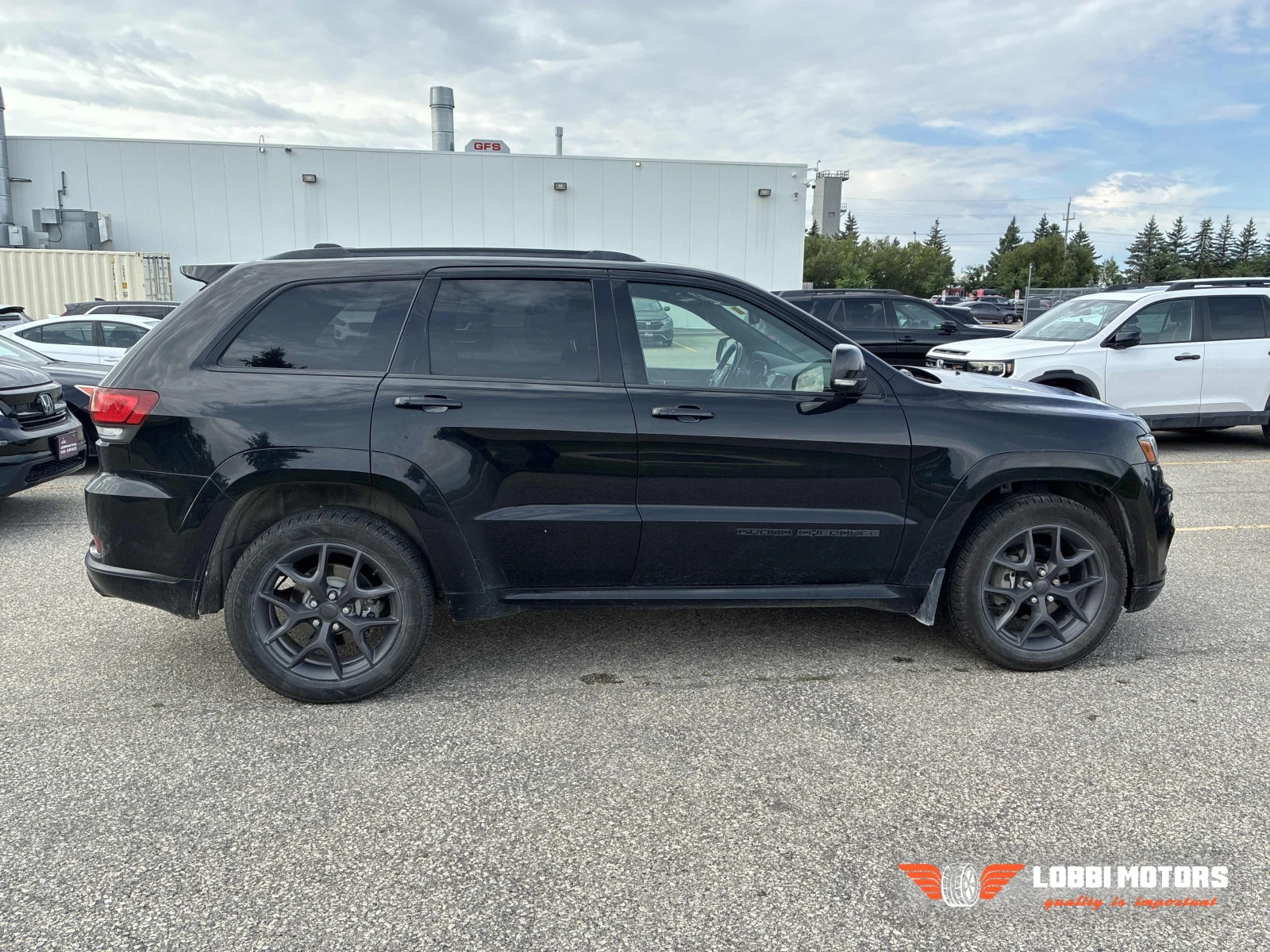 Jeep Grand cherokee, снимка 9 - Автомобили и джипове - 56128525