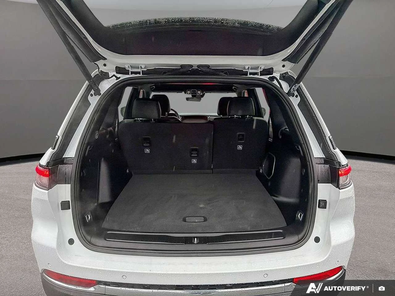 Jeep Grand cherokee 4x4 | One Owner | No Reported Accidents! | Mobile.bg � ����������� 11