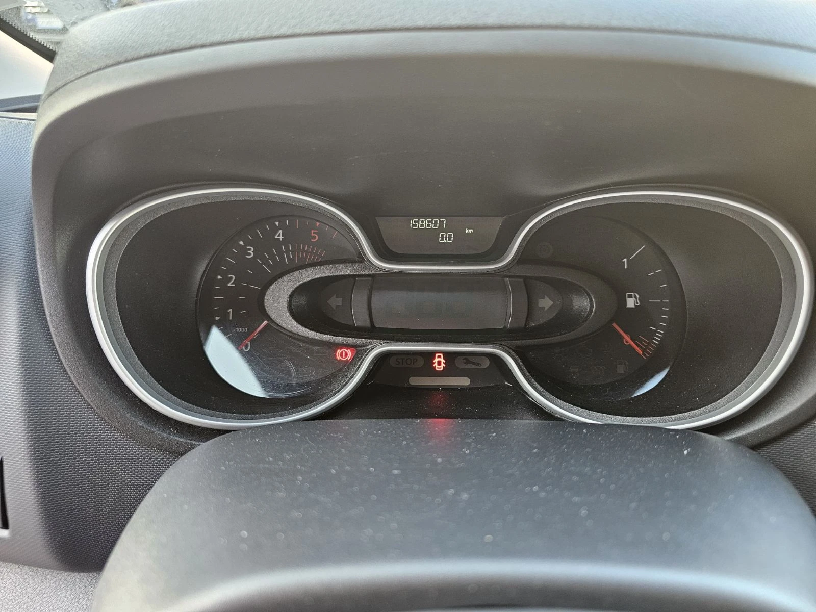 Renault Trafic 2.0 dCi 120 8+ 1 - изображение 7