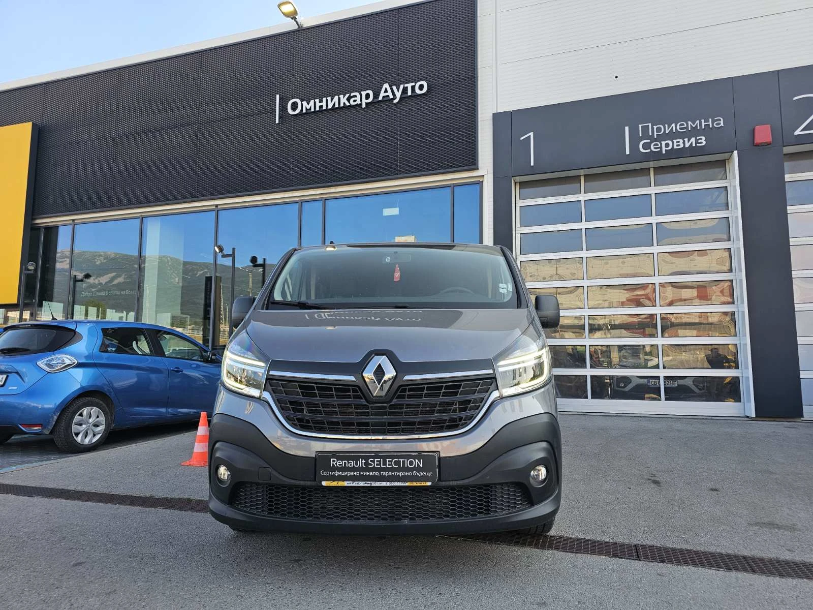 Renault Trafic 2.0 dCi 120 8+ 1 - изображение 3