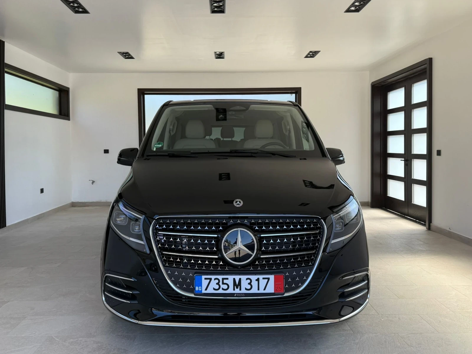 Mercedes-Benz V 300 d Avangarde Long Exclusive AMG | Mobile.bg   1