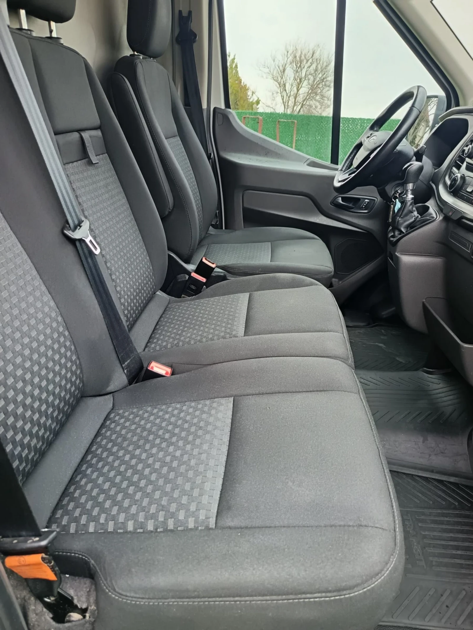 Ford Transit 2.0tdci, снимка 11 - Бусове и автобуси - 53894225