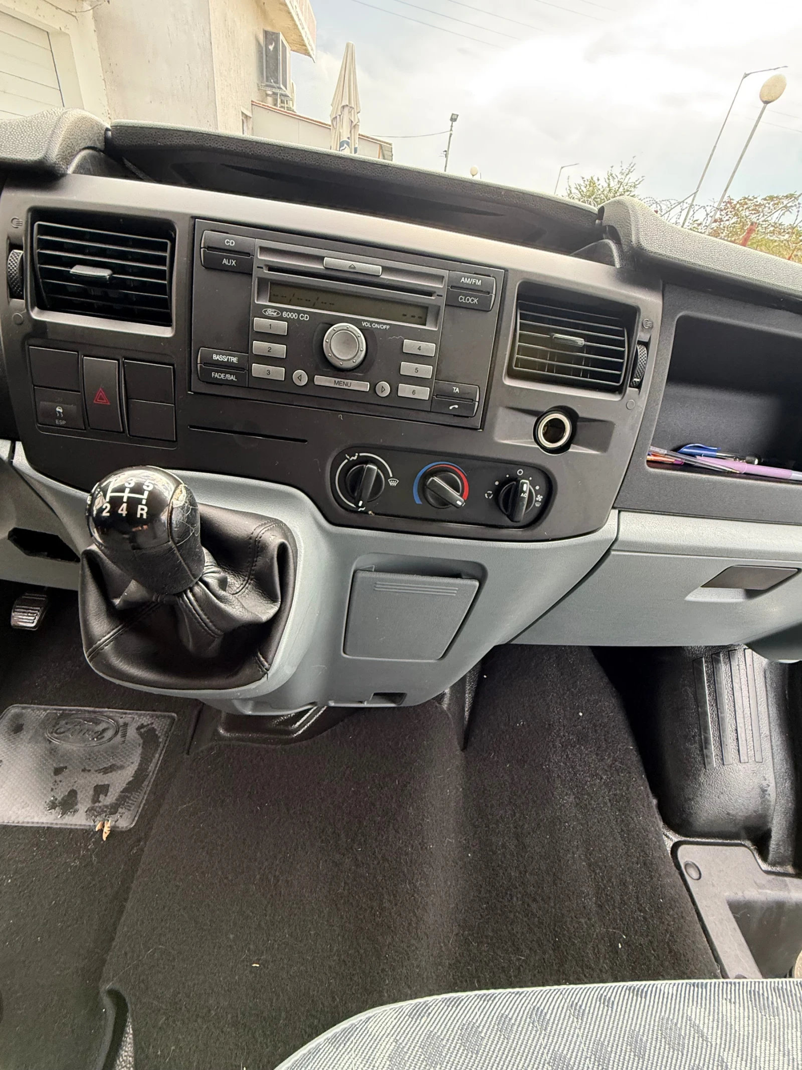 Ford Transit 350L, снимка 11 - Бусове и автобуси - 56620834