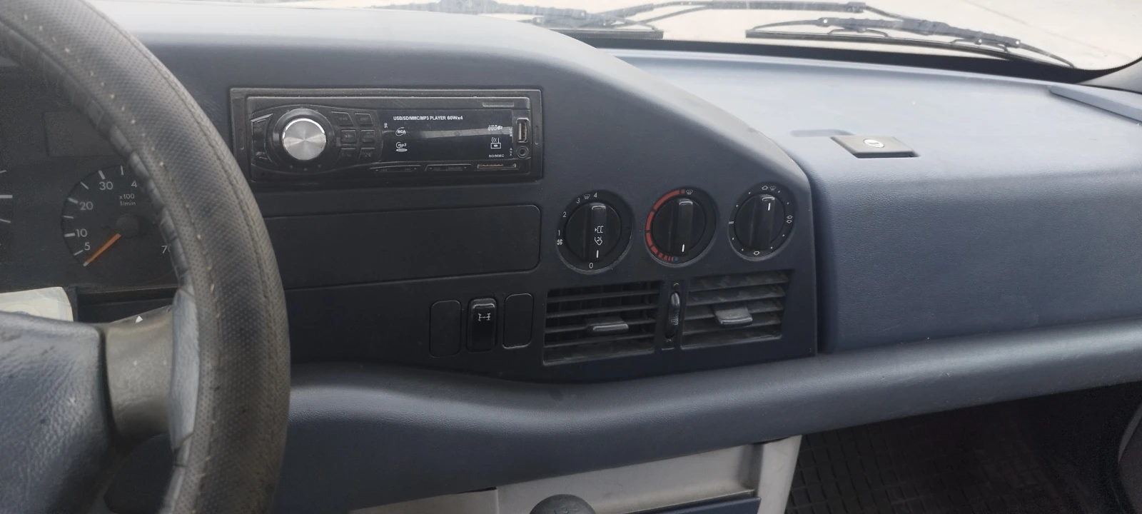 Mercedes-Benz Sprinter 412  5цилиндра, снимка 6 - Бусове и автобуси - 56729361