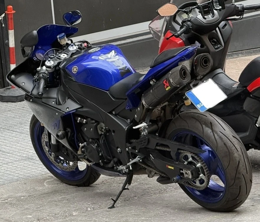 Yamaha YZF-R1 Race Blue series