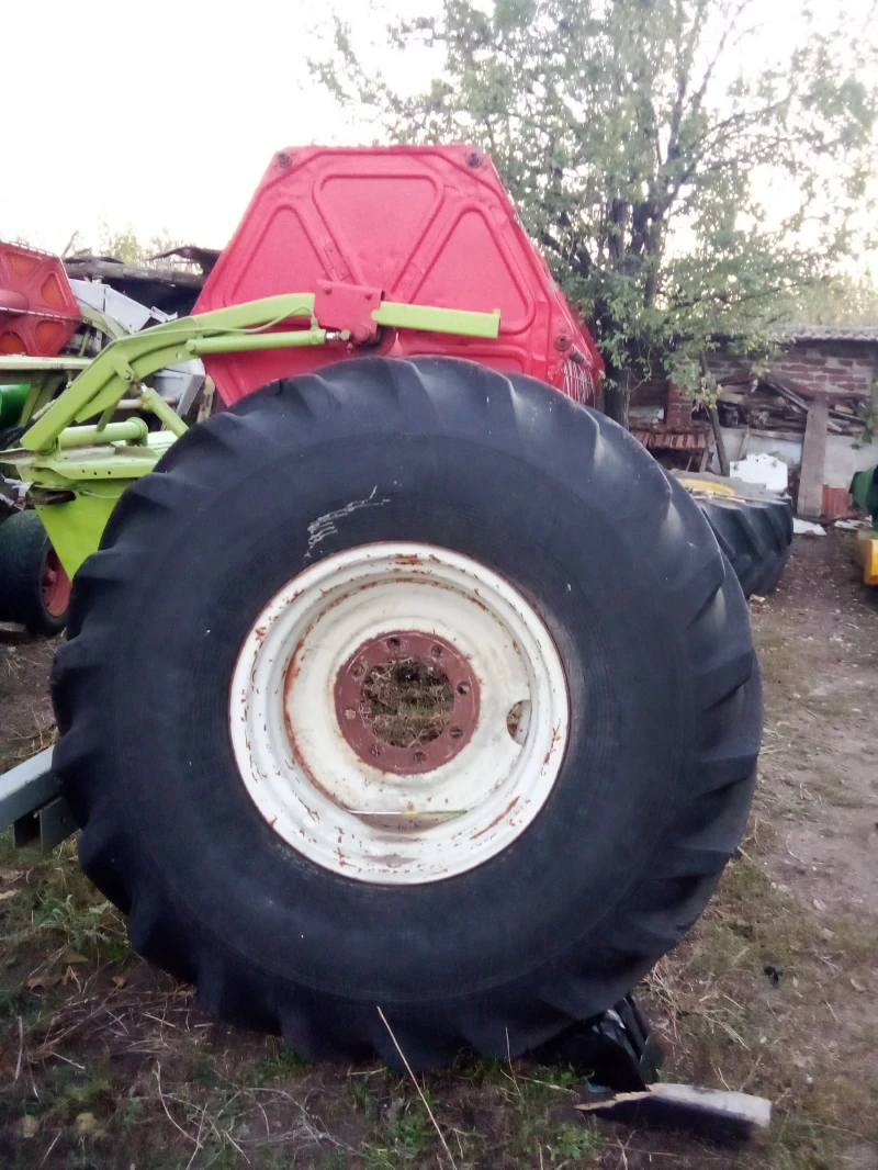 Комбайн Claas 108SL, снимка 9 - Селскостопанска техника - 49136548