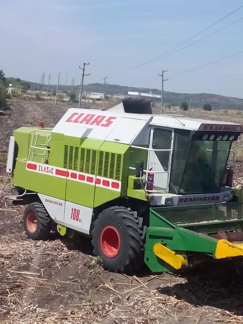 Комбайн Claas 108SL, снимка 1 - Селскостопанска техника - 49136548