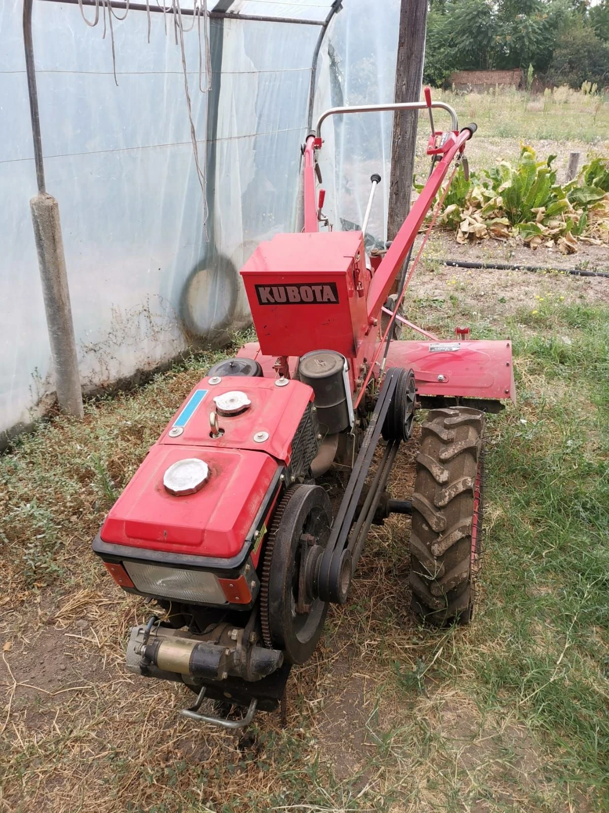 Мотокултиватор Kubota, снимка 2 - Селскостопанска техника - 55796863