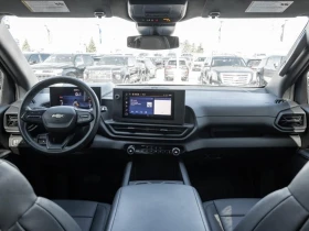 Chevrolet Silverado EV Work Truck with 3WT e4WD, снимка 17