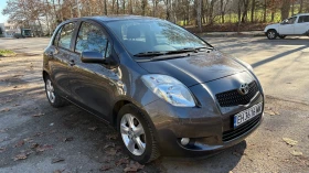 Toyota Yaris, снимка 1