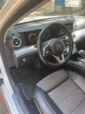 Обява за продажба на Mercedes-Benz E 200 4MATIC ~64 900 лв. - изображение 4